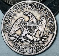 Demi-dollar assis Seated Liberty de 1853 50C ARROWS RAYS pièce de monnaie en argent non classée CC20180